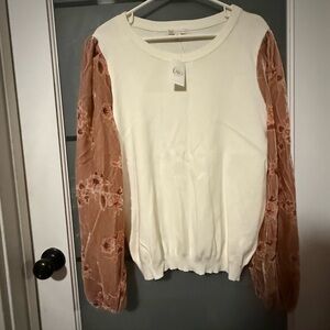Elegant Cream Sweater with Floweral Velvet Sleeves